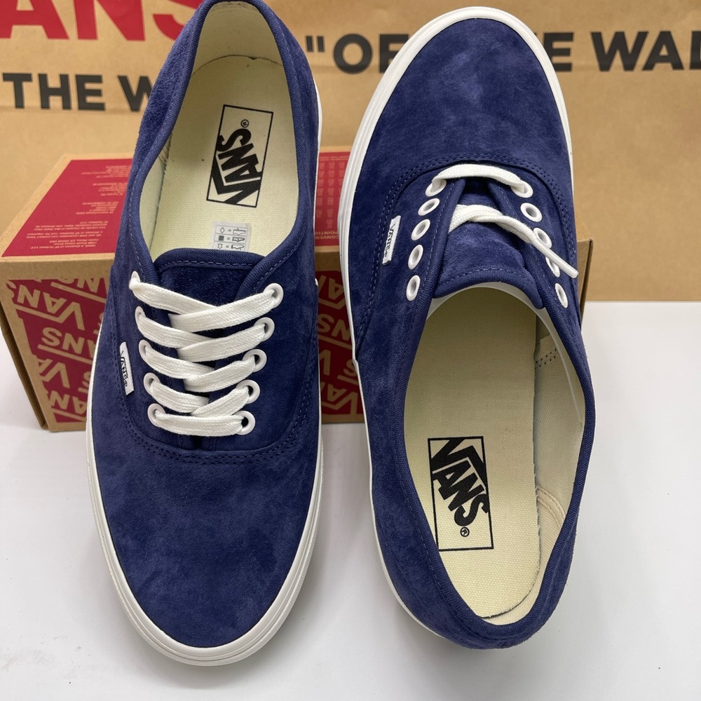 Vans Men’s Authentic
Pig Suede Deep Twilight Sneakers 
Vans Navy Suede Low-Tops - Picture 11 of 16